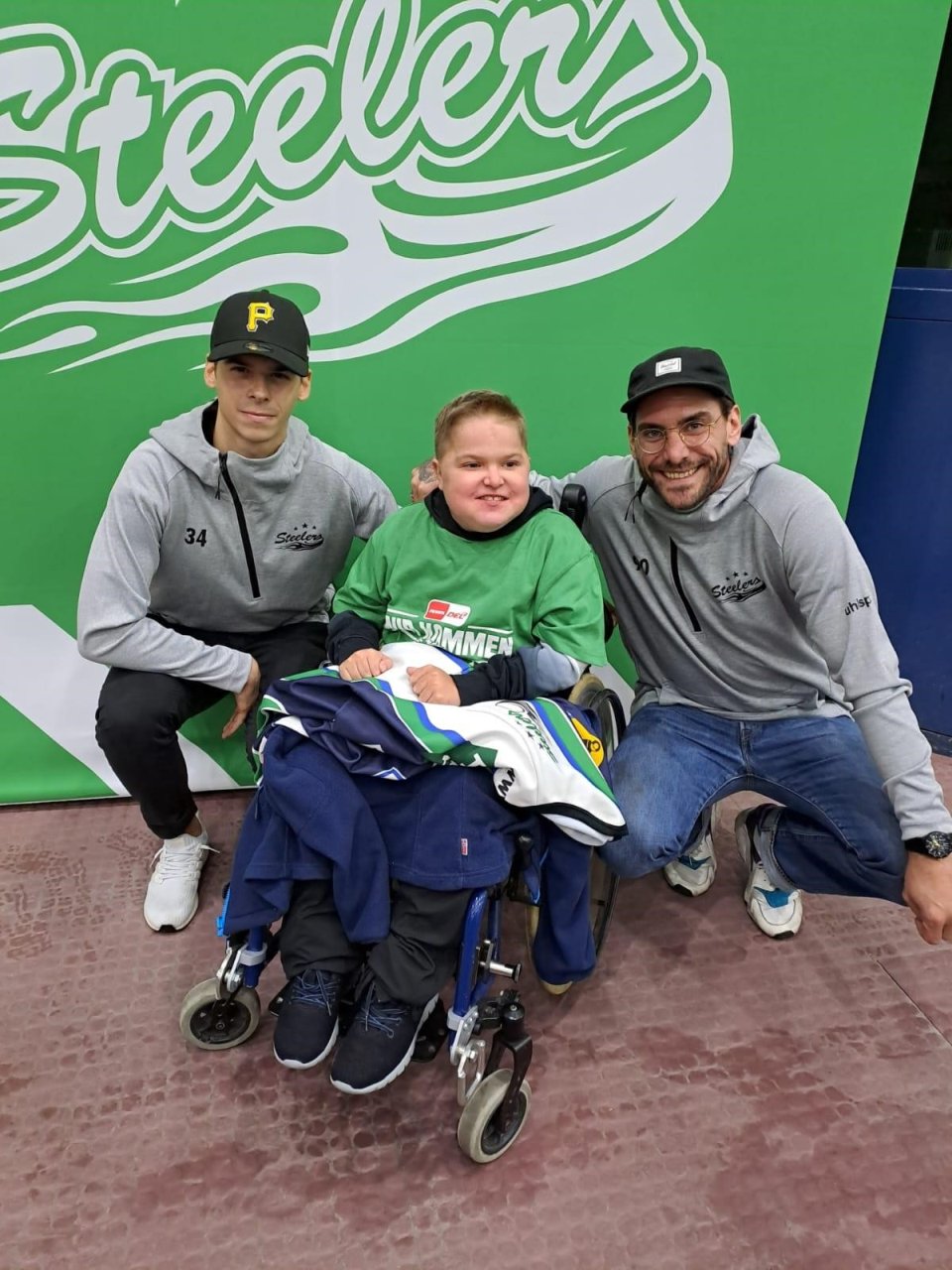 Sterneninsel Pforzheim -- News - Steelers Bietigheim
